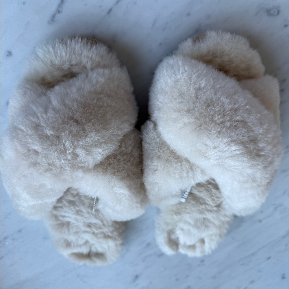 Emu Women's Cream Sheepskin Slippers